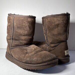 Size W 8 UGG Classic Short 5825 Brown Suede & Sheepskin Boots